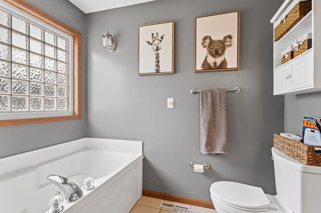 308 E Ross Avenue, Kouts, IN 46347