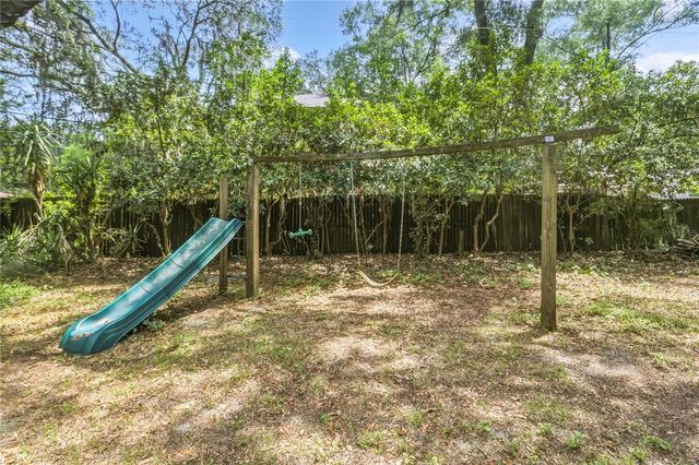 1915 NW 42ND PLACE, Gainesville, FL 32605