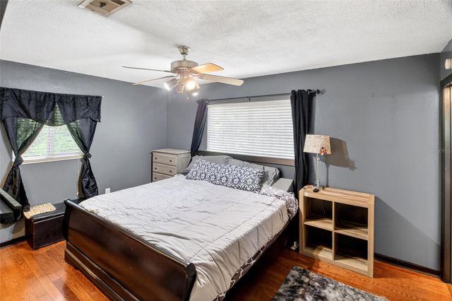 1915 NW 42ND PLACE, Gainesville, FL 32605
