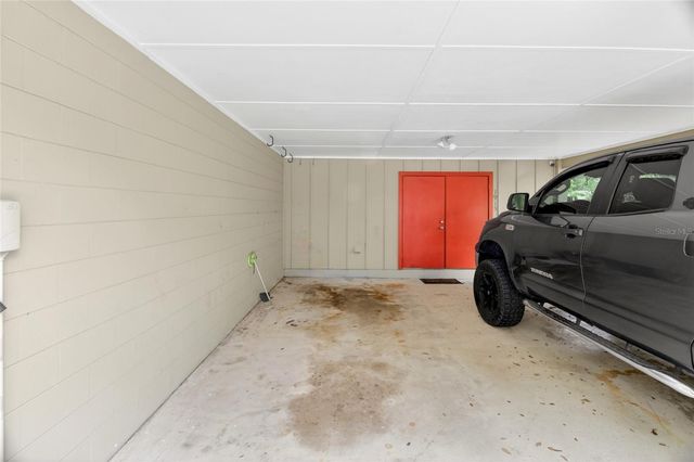 1915 NW 42ND PLACE, Gainesville, FL 32605