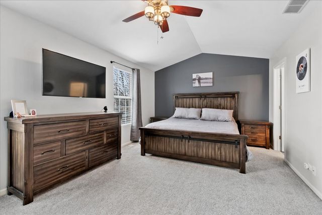 2459 Anna Way, Elgin, IL 60124