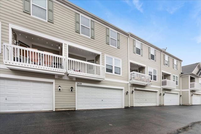 2459 Anna Way, Elgin, IL 60124