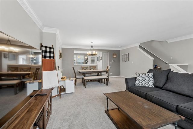 2459 Anna Way, Elgin, IL 60124