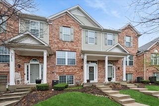 2459 Anna Way, Elgin, IL 60124