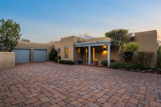 1420 Canada del Sur, Santa Fe, NM 87501