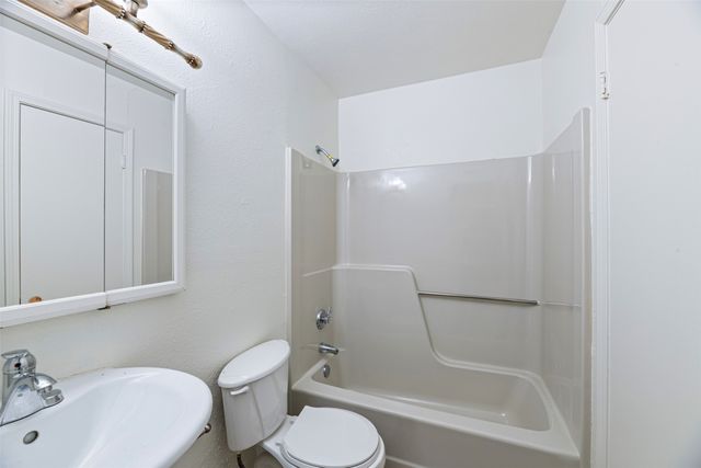 447 Vincent Street, Cedar Hill, TX 75104