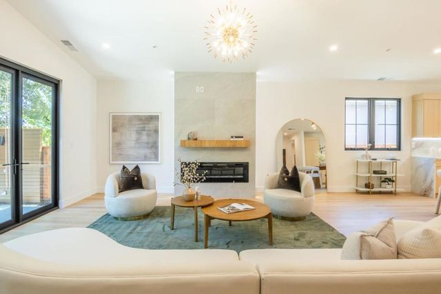 1633 Elm Street, San Carlos, CA 94070