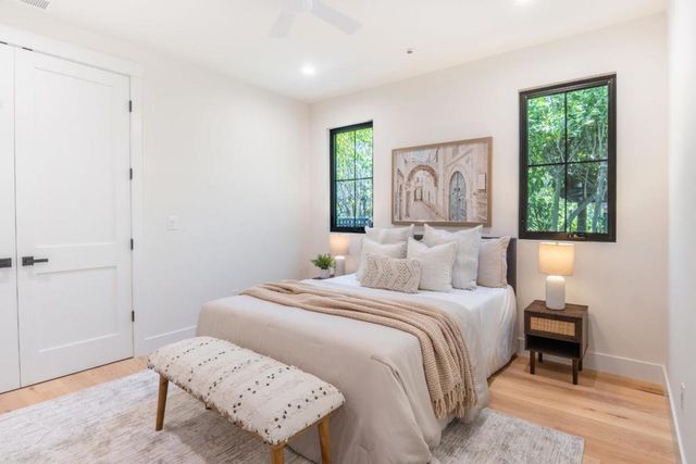 1633 Elm Street, San Carlos, CA 94070
