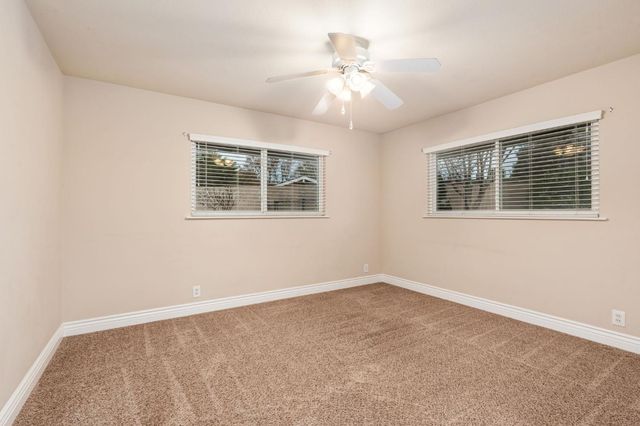 5662 N Thorne Avenue, Fresno, CA 93711