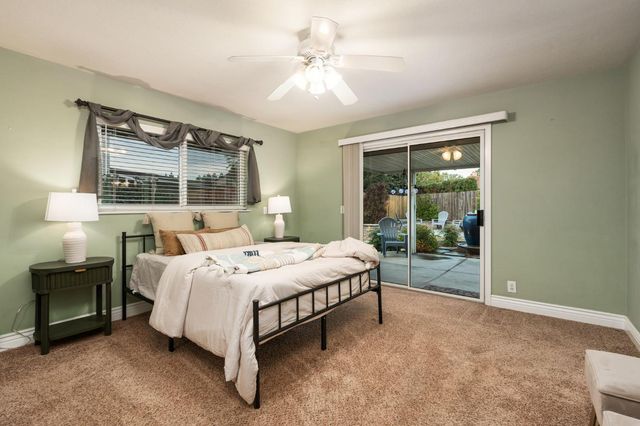 5662 N Thorne Avenue, Fresno, CA 93711