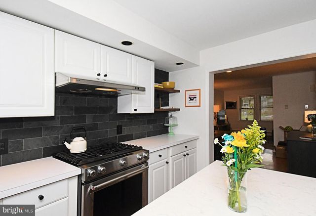 175 PENNSYLVANIA AVE, Phoenixville, PA 19460