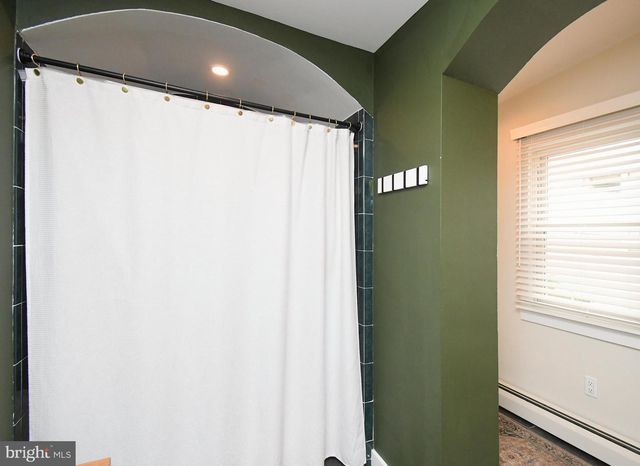 175 PENNSYLVANIA AVE, Phoenixville, PA 19460