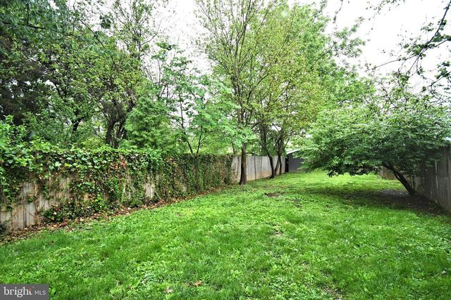 175 PENNSYLVANIA AVE, Phoenixville, PA 19460