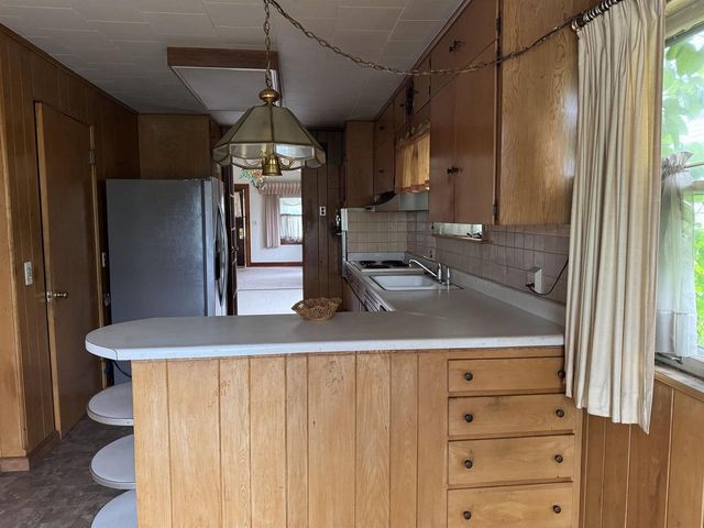 1275 N Parker Drive, Janesville, WI 53545
