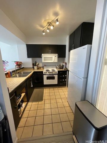 84-680 Kili Drive B1406, Waianae, HI 96792