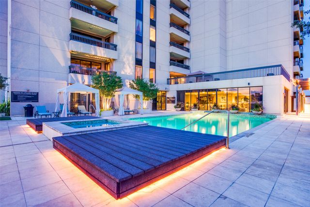 5909 Luther Lane 900, Dallas, TX 75225