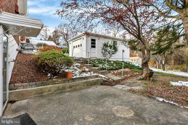 211 WALNUT LEVEL RD, New Cumberland, PA 17070