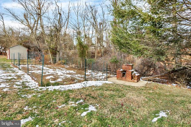 211 WALNUT LEVEL RD, New Cumberland, PA 17070