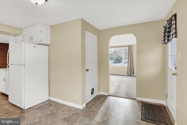 211 WALNUT LEVEL RD, New Cumberland, PA 17070