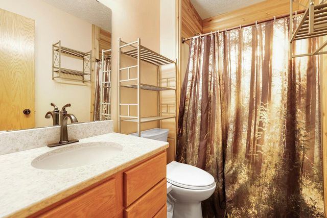 13027 Penn Avenue S, Burnsville, MN 55337