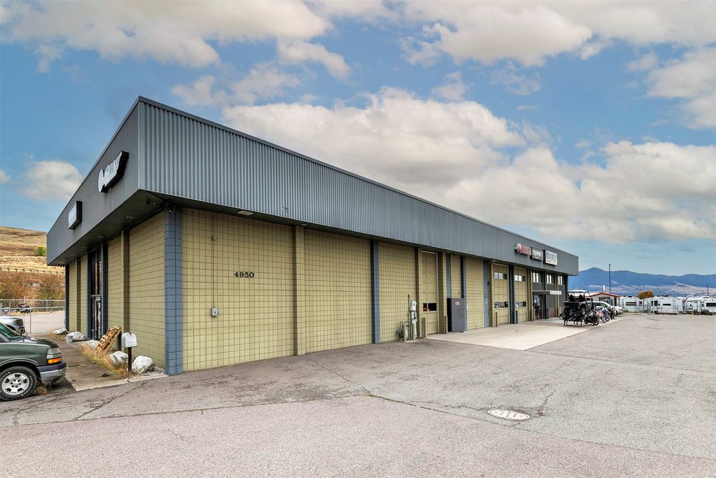 4950 N Reserve Street, Missoula, MT 59808 photo 25