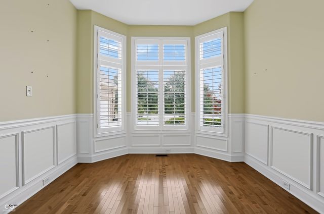 15478 Long Cove Boulevard, Carmel, IN 46033