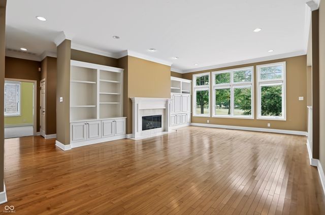 15478 Long Cove Boulevard, Carmel, IN 46033