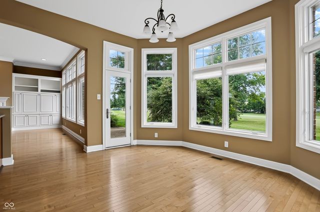 15478 Long Cove Boulevard, Carmel, IN 46033