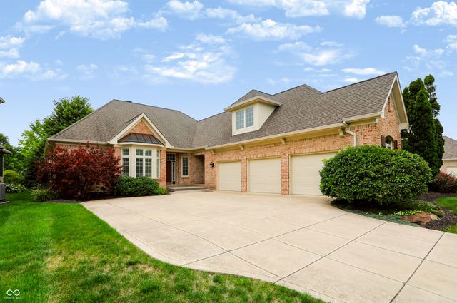 15478 Long Cove Boulevard, Carmel, IN 46033