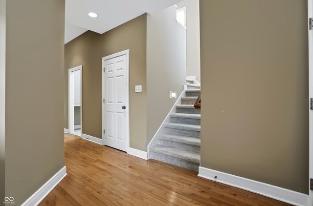 15478 Long Cove Boulevard, Carmel, IN 46033