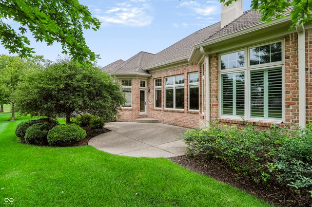 15478 Long Cove Boulevard, Carmel, IN 46033