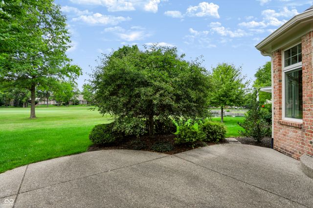 15478 Long Cove Boulevard, Carmel, IN 46033