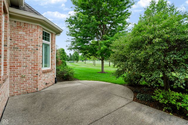 15478 Long Cove Boulevard, Carmel, IN 46033