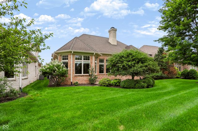 15478 Long Cove Boulevard, Carmel, IN 46033