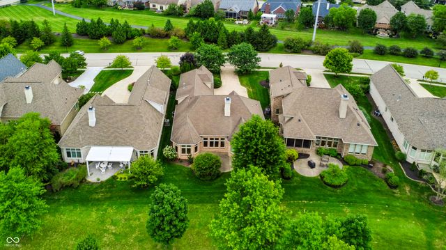 15478 Long Cove Boulevard, Carmel, IN 46033