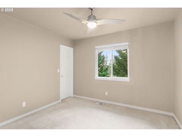 7327 Sw KELSI Ct, Portland, OR 97223