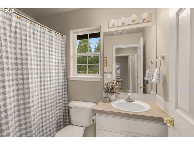 7327 Sw KELSI Ct, Portland, OR 97223