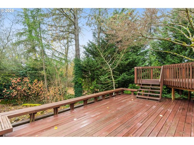 7327 Sw KELSI Ct, Portland, OR 97223