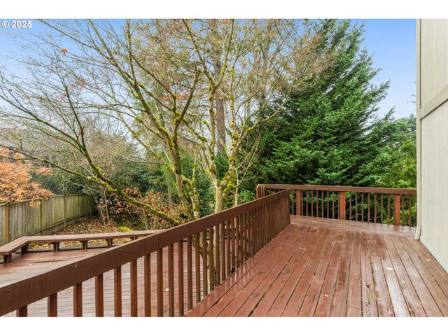 7327 Sw KELSI Ct, Portland, OR 97223