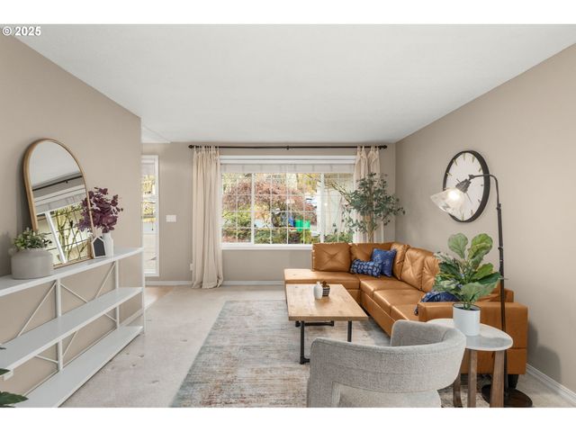 7327 Sw KELSI Ct, Portland, OR 97223