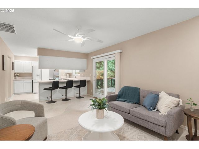 7327 Sw KELSI Ct, Portland, OR 97223