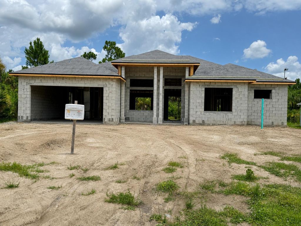 2969 Lakeland Avenue SW, Palm Bay, FL 32908