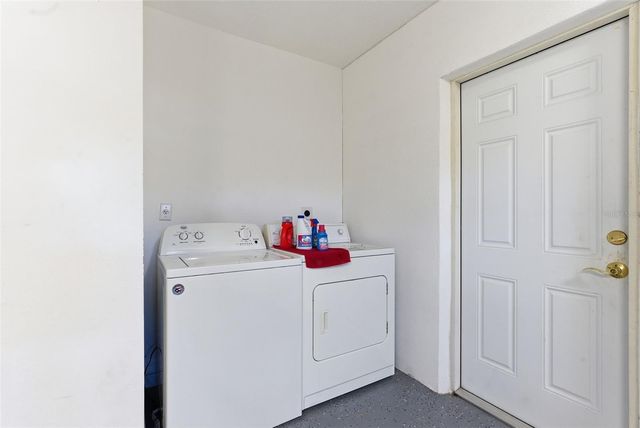 5731 17TH STREET, Zephyrhills, FL 33542