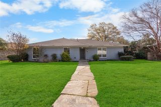 2424 Winterstone Drive, Plano, TX 75023