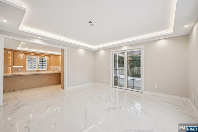 25 Macarthur Avenue, Closter, NJ 07624