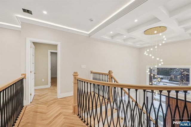 25 Macarthur Avenue, Closter, NJ 07624