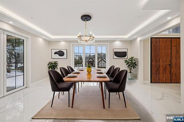 25 Macarthur Avenue, Closter, NJ 07624