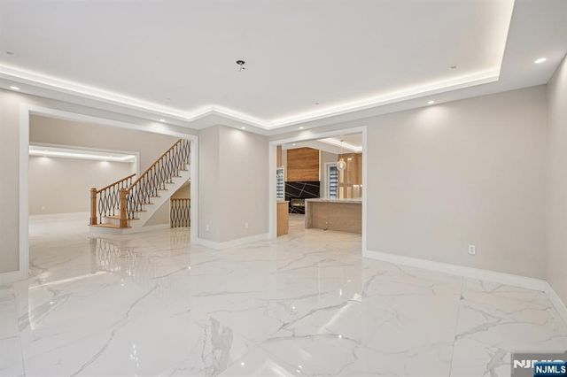 25 Macarthur Avenue, Closter, NJ 07624