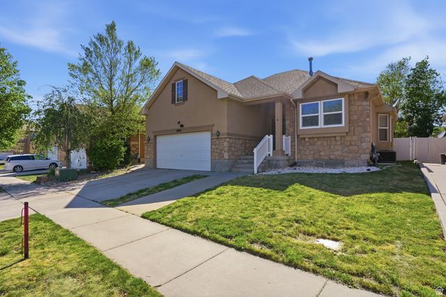 8022 S BIG SYCAMORE DR, West Jordan, UT 84081