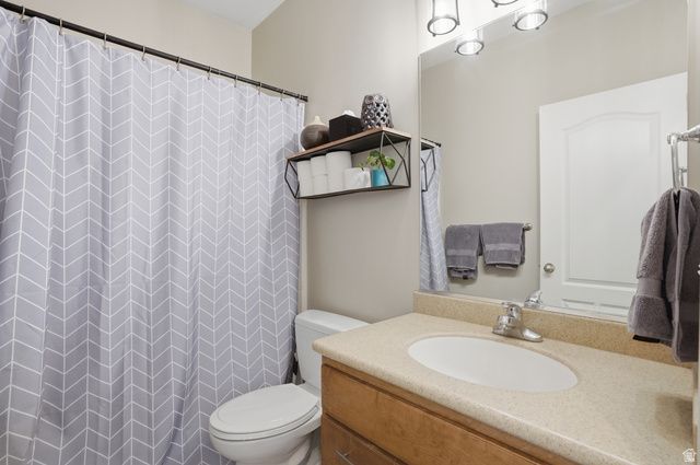 8022 S BIG SYCAMORE DR, West Jordan, UT 84081